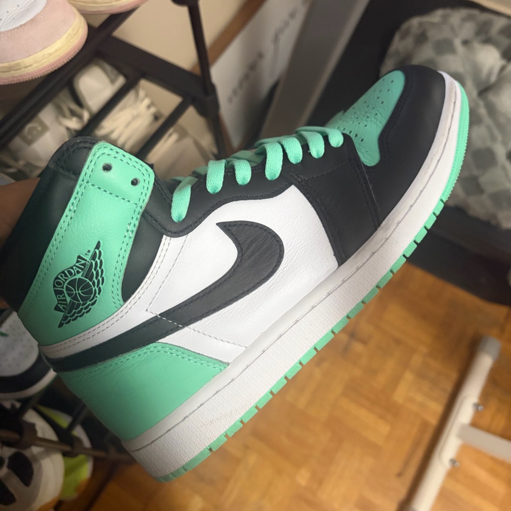 Nike Air Jordan High Top Black Mint White